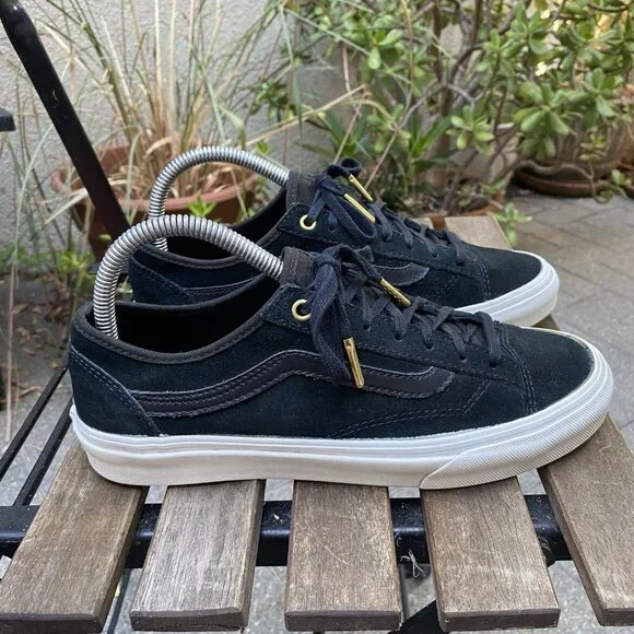 Vans Old Skool Low Skate Shoes Women's 7.5 Men's 6 Black Suede Gold Lace Aglets - Picture 6 of 12